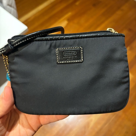 Coach Tiny Purse - Picture 2 of 6